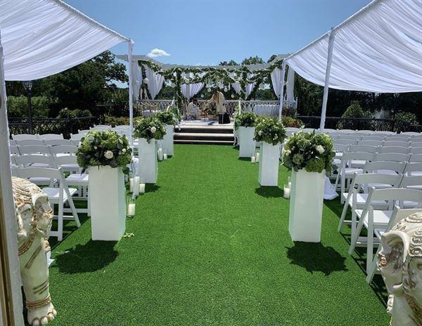 V.I.P. Country Club