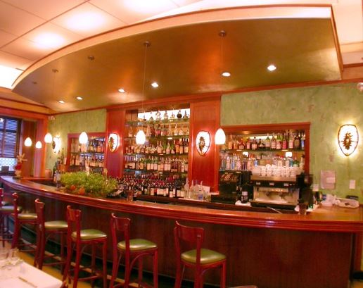 Gabriels Bar & Restaurant