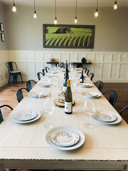 Dundee Wine County Getaway