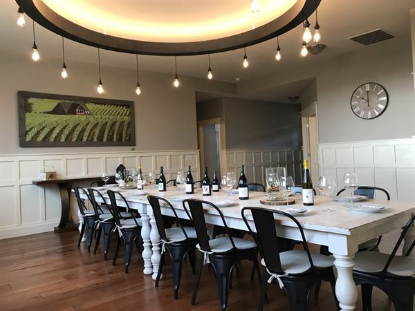 Dundee Wine County Getaway