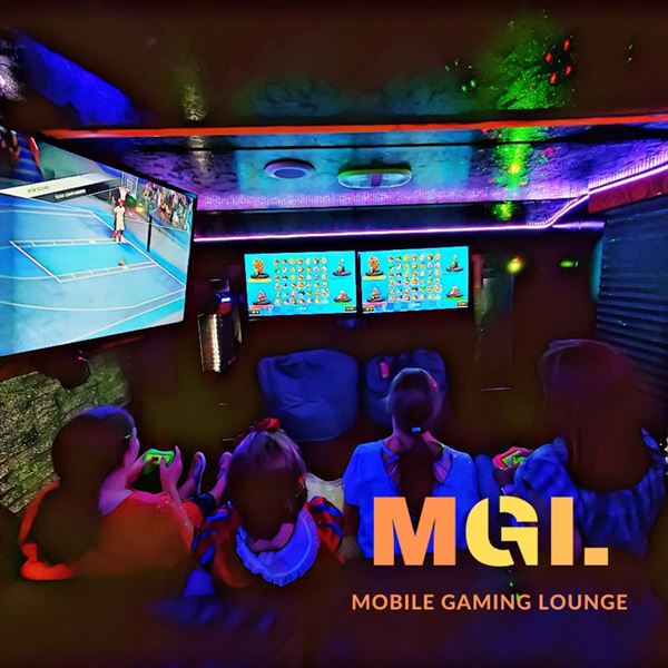 Mobile Gaming Lounge