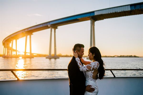 Flagship Cruises & Events