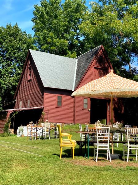 The Spruces Hudson Valley