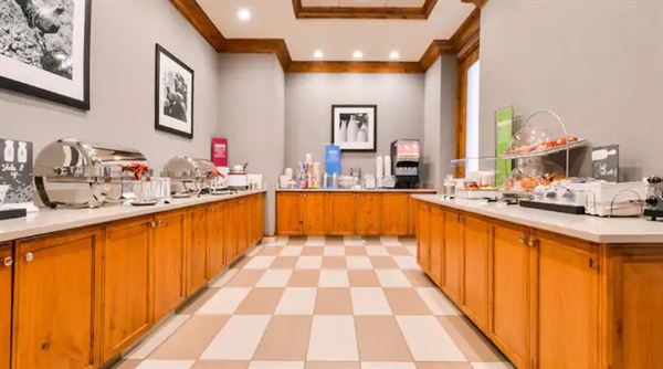 Hampton Inn & Suites Coeur d' Alene