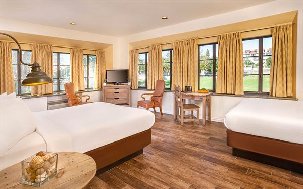 The Clocktower Inn Hotel