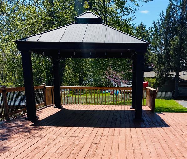 The Clifford Lake Inn