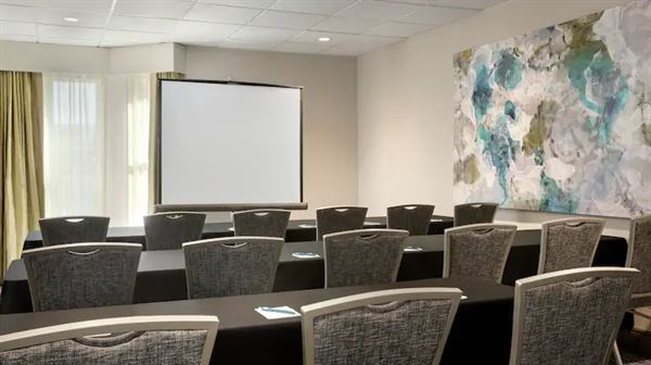 Homewood Suites by Hilton Dallas-Arlington