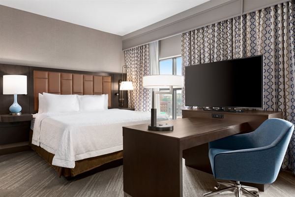 Hampton Inn Downtown/Crossroads