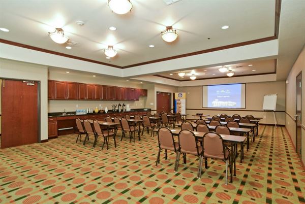 Best Western Plus - Duncanville Dallas