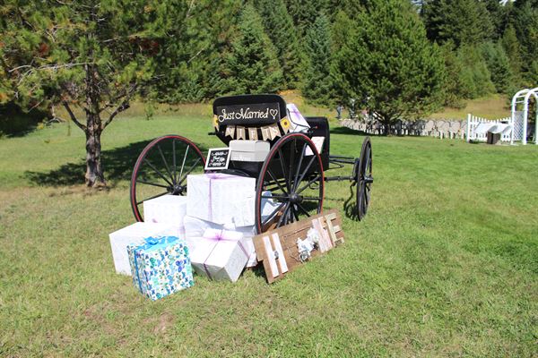 Glacier Meadows - The Wedding Place