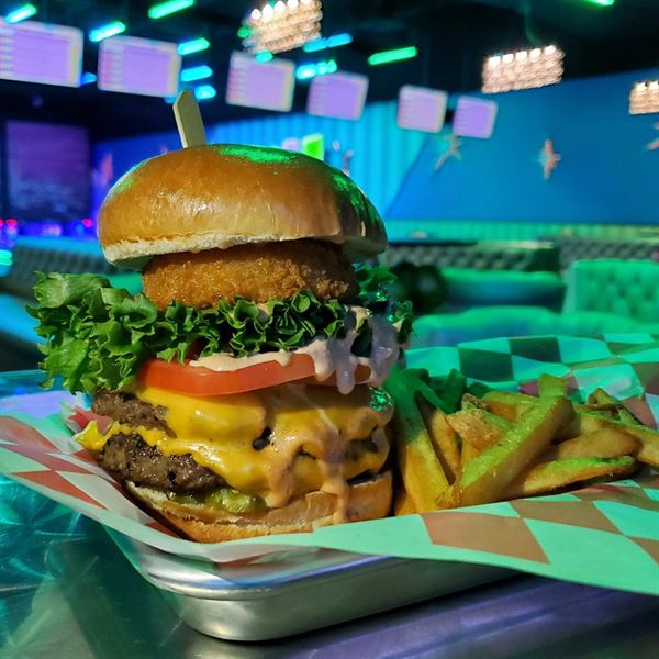 Alley Cats Entertainment Center