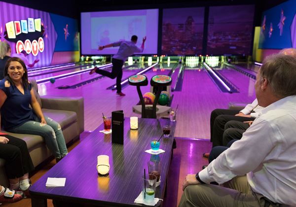 Alley Cats Entertainment Center