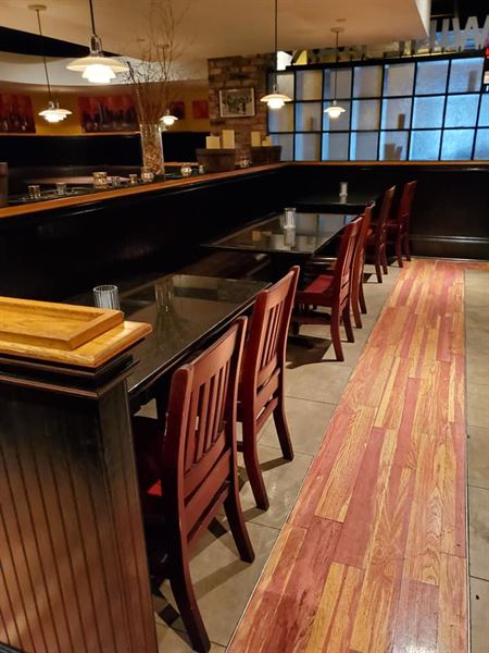 Lamberti's Ristorante and Wine Bar