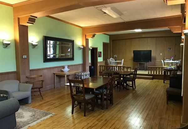 The Castle at 501 Prospect