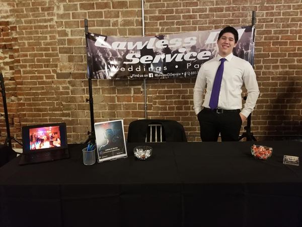 Lawless DJ Service