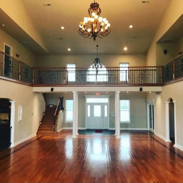 The Mansion at the Orchard