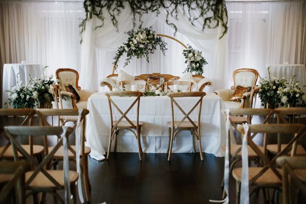 Oak Crossing - Home of The Gazebo, The TreeHouse, and The Bridal Suite