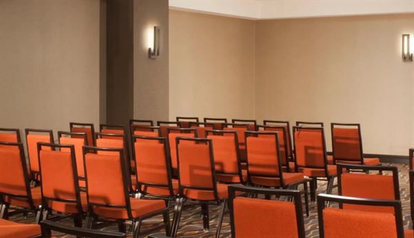 Embassy Suites by Hilton Dallas Near the Galleria