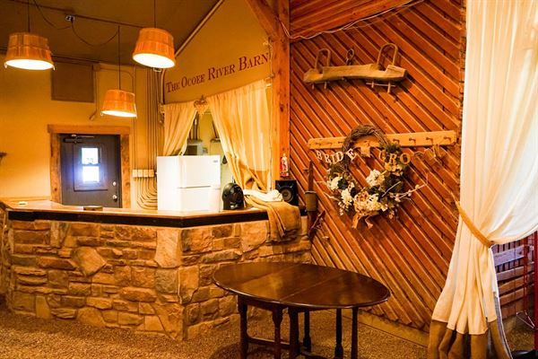 The Ocoee River Barn