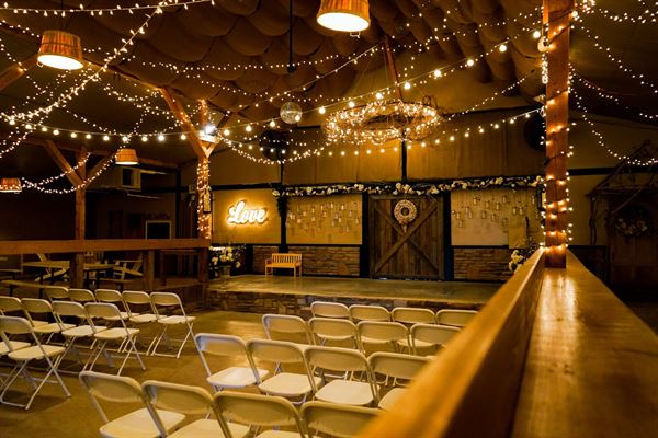 The Ocoee River Barn