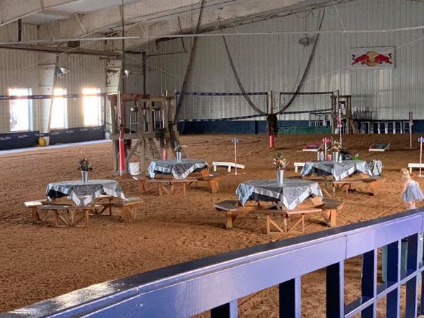 The Bar Of Appleton - Lynndale