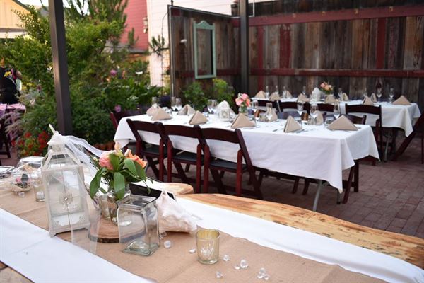 Lunada Garden Bistro/Venue