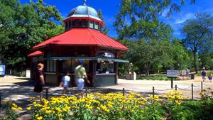 Eadie Levy's Landmark Café