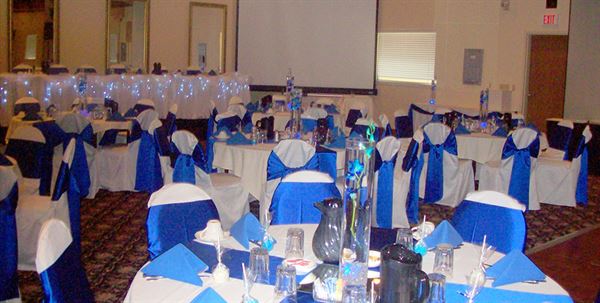 Glacier Rock Restaurant & Convention Center