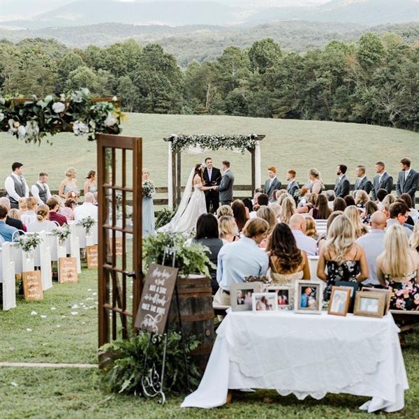 Summit Farm Weddings