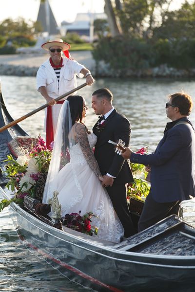 Lucero Photography & Video