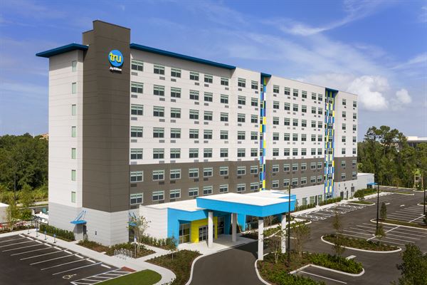 Tru by Hilton Orlando Convention Center