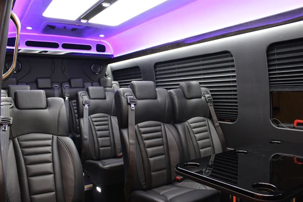 DLA Executive Limousine