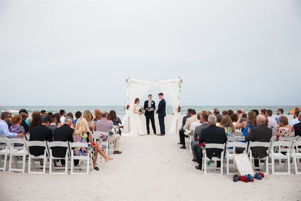 Shell Island Oceanfront Suites Hotel