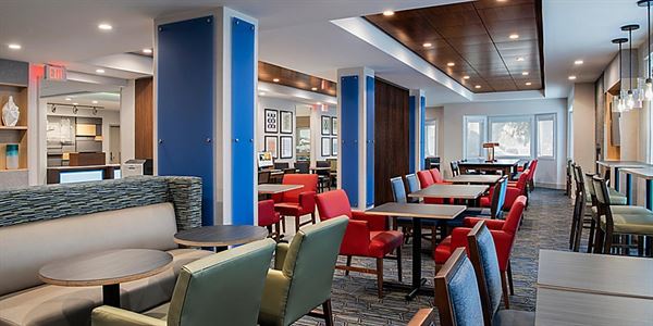 Holiday Inn Express & Suites Saskatoon