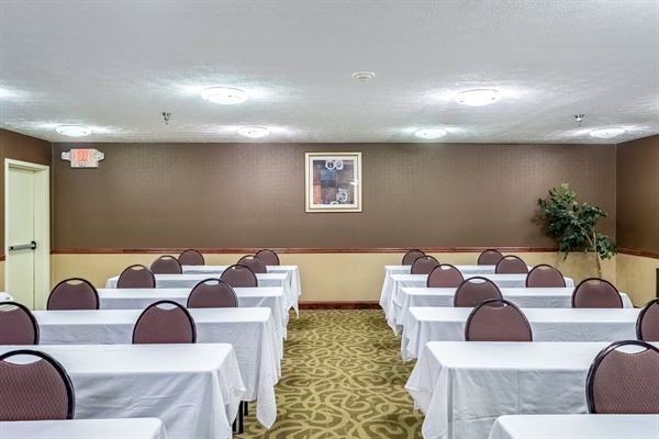 Comfort Inn & Suites Eastgate