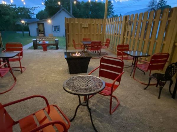 Ambiance Wine Bar Cafe