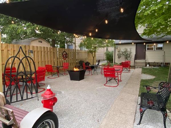 Ambiance Wine Bar Cafe