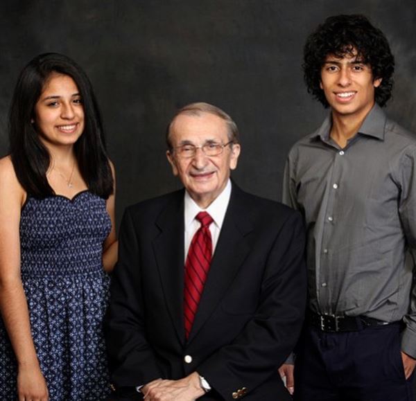 Cutting Edge Photo & Studio