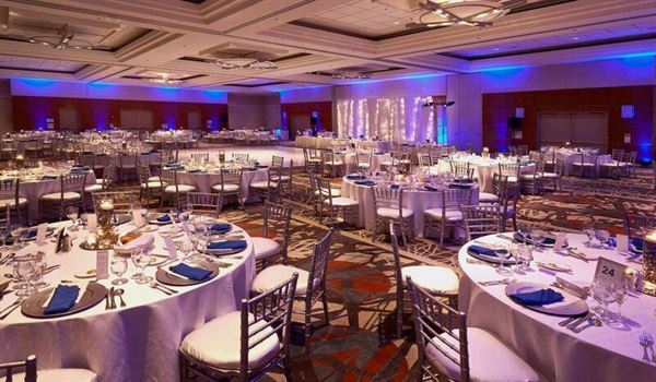 Embassy Suites Chicago Downtown Magnificent Mile