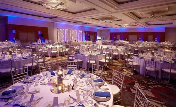 Embassy Suites Chicago Downtown Magnificent Mile