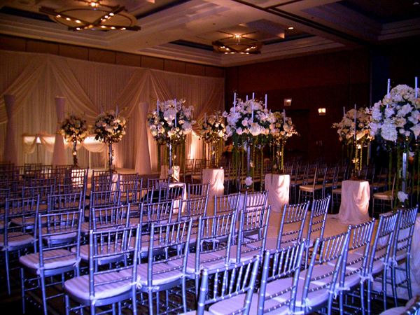 Embassy Suites Chicago Downtown Magnificent Mile