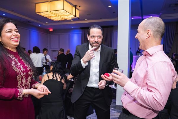 John Vincelli Magician & Mentalist