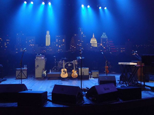 Tony Starlight Showroom