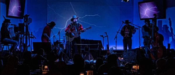 Tony Starlight Showroom