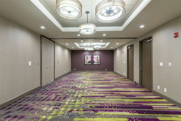 DoubleTree by Hilton Hotel Winston Salem - University