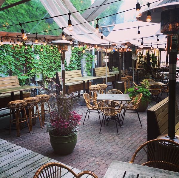 Centraal Grand Café and Tappery