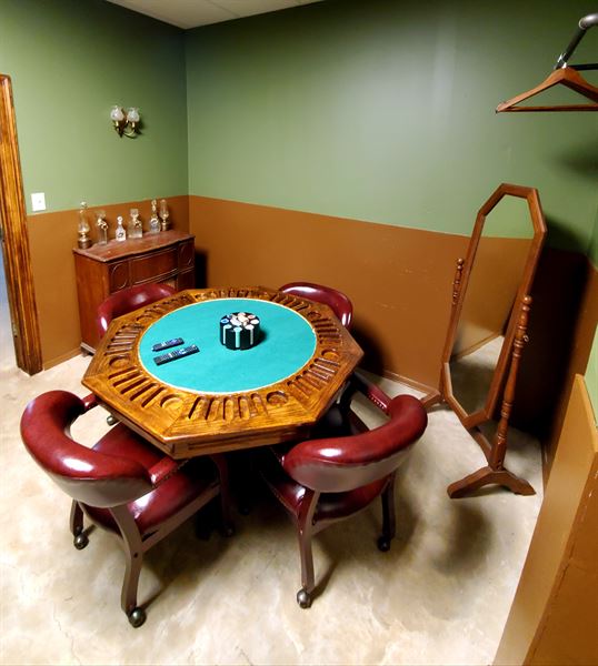 Maroon Ridge Event Venue