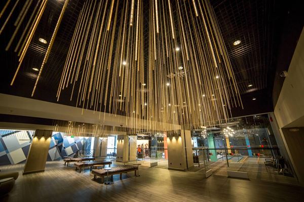 Renaissance Reno Downtown Hotel