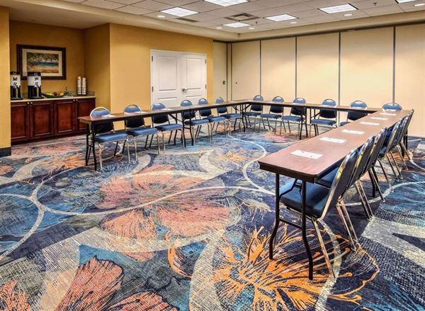 Hampton Inn & Suites Fort Myers-Estero/FGCU