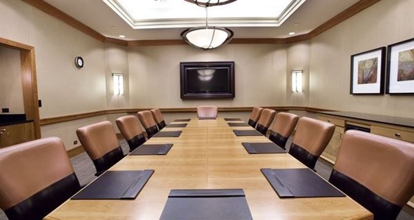 Hilton Suites Oakbrook Terrace